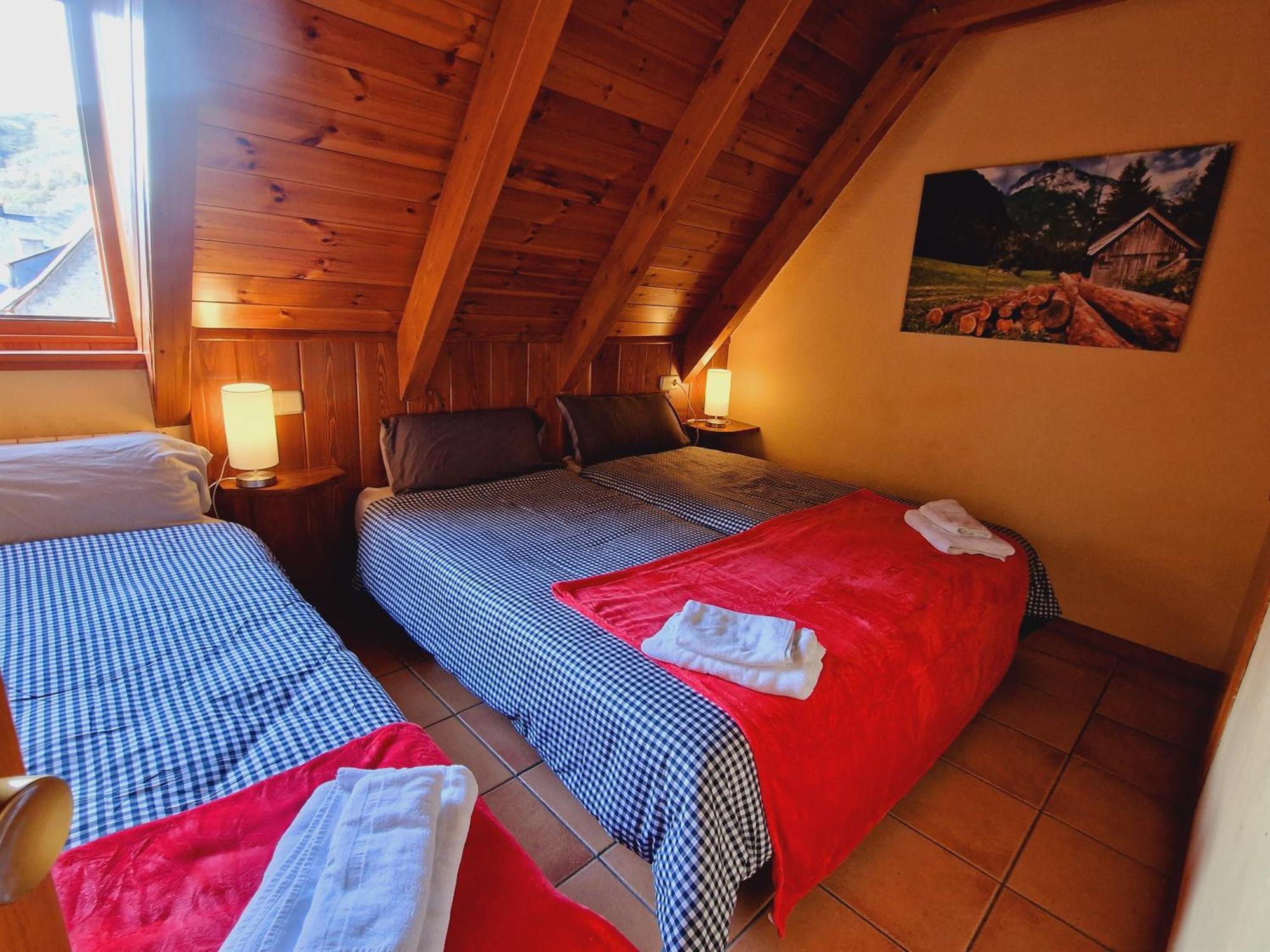 Miradores De Apartamentos Rufaste Salardu Bagian luar foto
