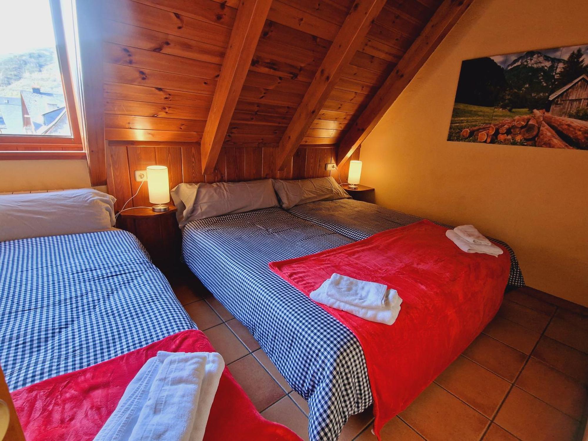 Miradores De Apartamentos Rufaste Salardu Bagian luar foto